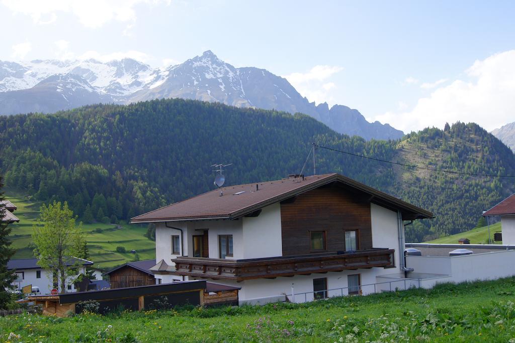 Ferienhaus Peter Spoettl Nauders Esterno foto