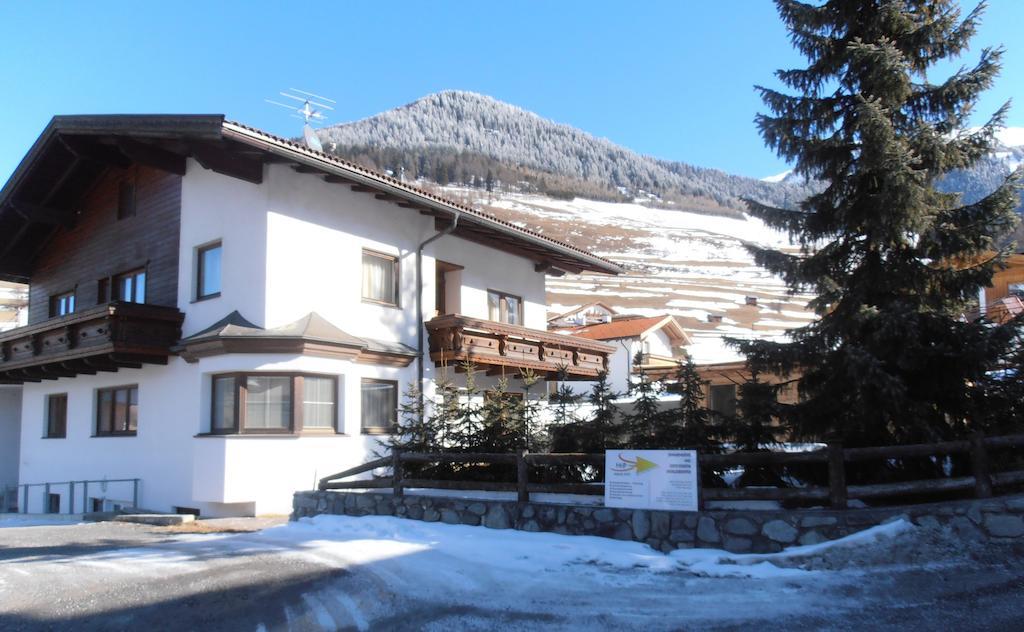 Ferienhaus Peter Spoettl Nauders Esterno foto
